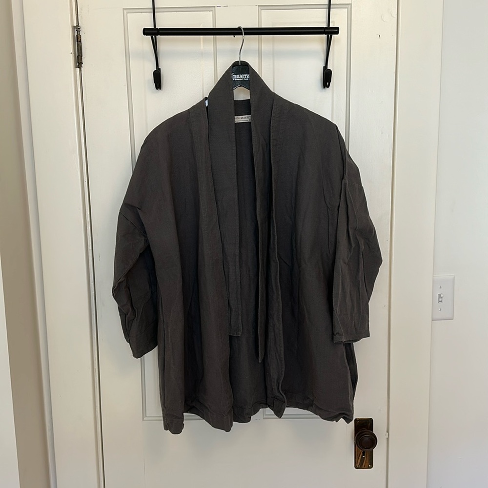Hackwith Design House - HDH Basics Kimono type linen coat